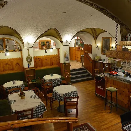 Gufo 3* Μπόρμιο