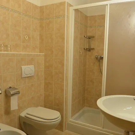 Готель Gufo 3*