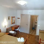 Отель Gufo